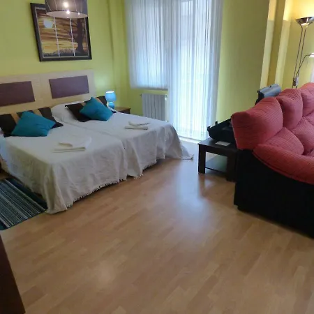 A 3 Minutos Andando De La Plaza Mayor Con Parking Opcional Ideal Para Familias Y Parejas Daire Salamanca