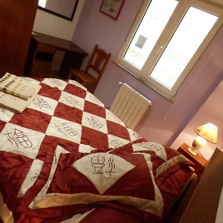 A 3 Minutos Andando De La Plaza Mayor Con Parking Opcional Ideal Para Familias Y Parejas Daire